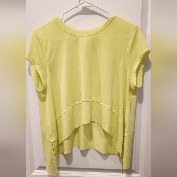NWOT Free People FP Movement Temp Short Sleeve Crop Tee Size L in Yellow - Picture 4 of 4